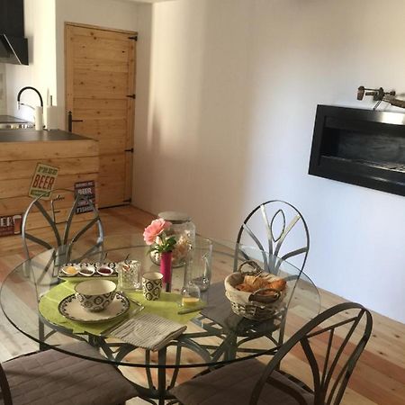 Chambres d’hôtes La Voûte Volonne Extérieur photo